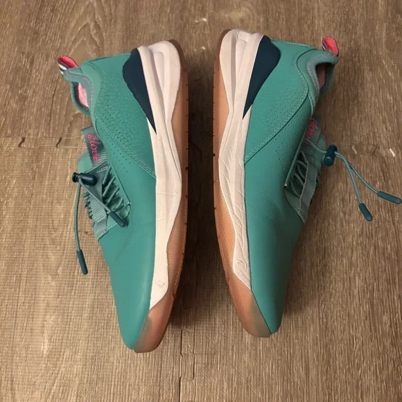 Clove Sneaker Womens 9 Teal Pacific Palm Classic Nursing Casual Faux Leather - Picture 5 of 6